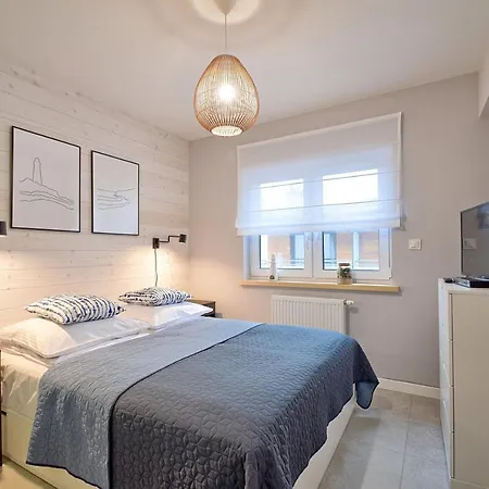 شقة E-apartament Nad Morzem Apartamentuj ميلنو