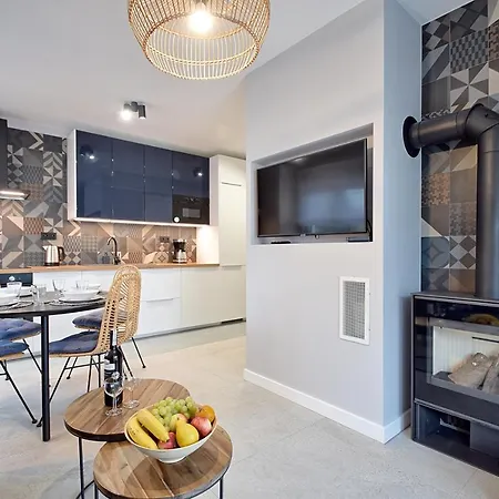 E-apartament Nad Morzem Apartamentuj ميلنو