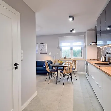شقة E-apartament Nad Morzem Apartamentuj ميلنو